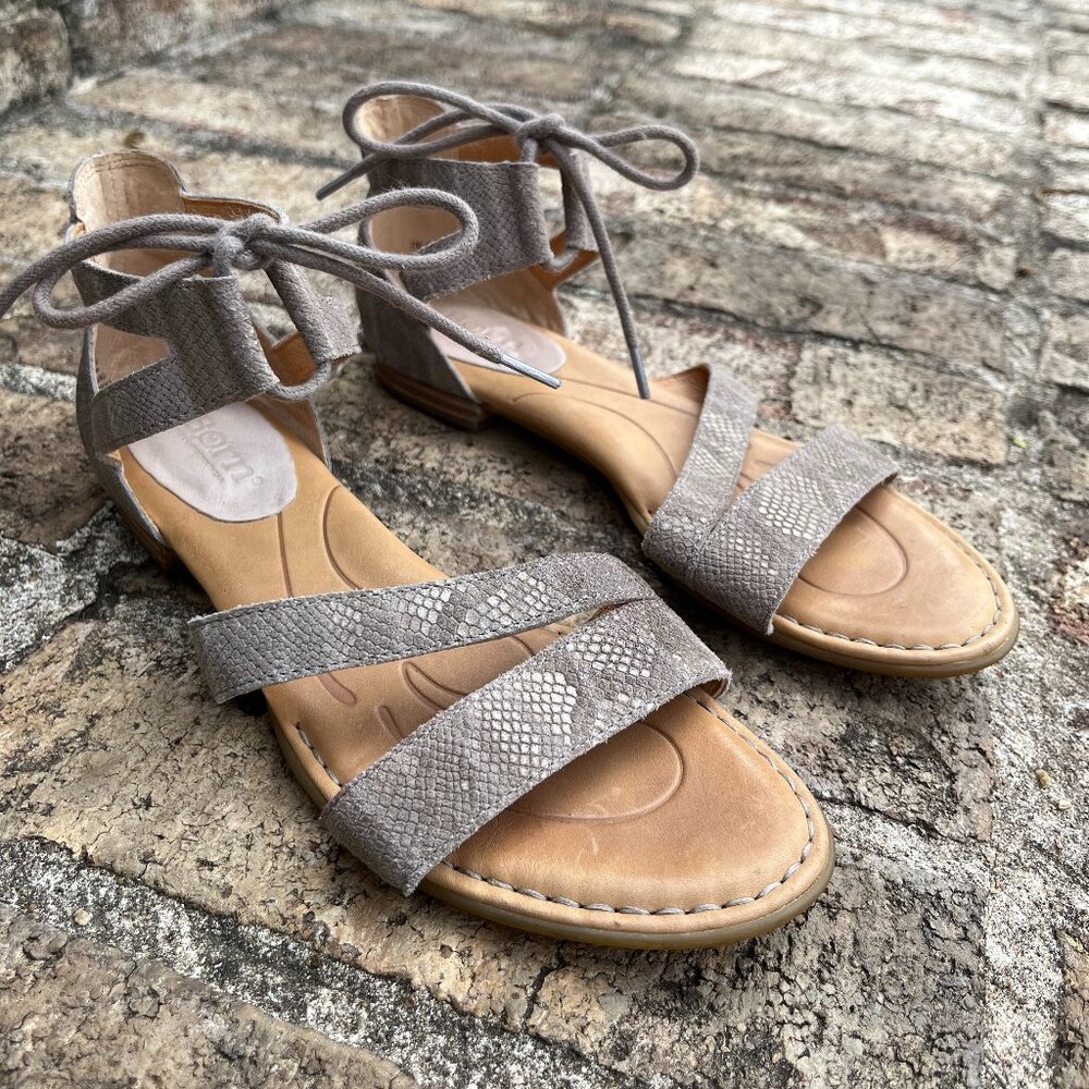 Born Casma Sandals Women's 7M Taupe Snake Gladiator Lace up Summer Neutral